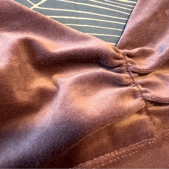 Mauve Velvet Bralette - Picture 2 of 4